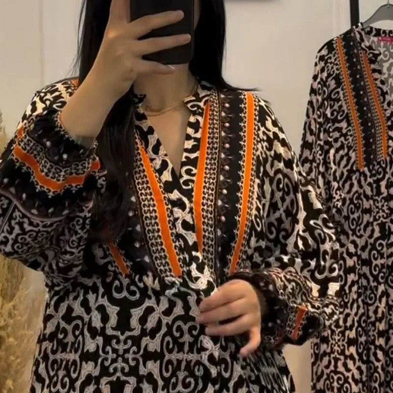Robe Longue Géométrique Élégante