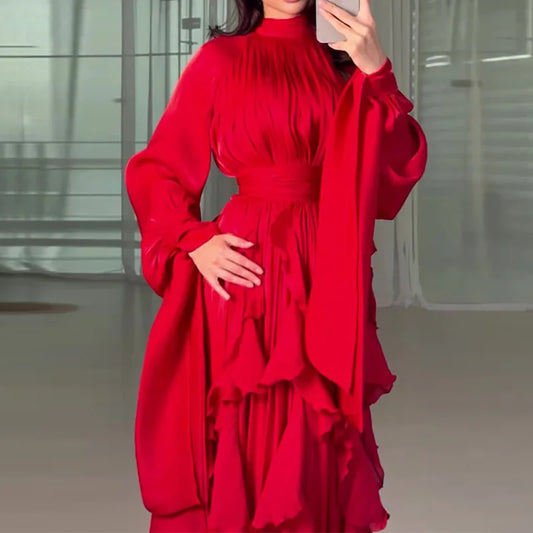 Robe Longue Satinée Élégante